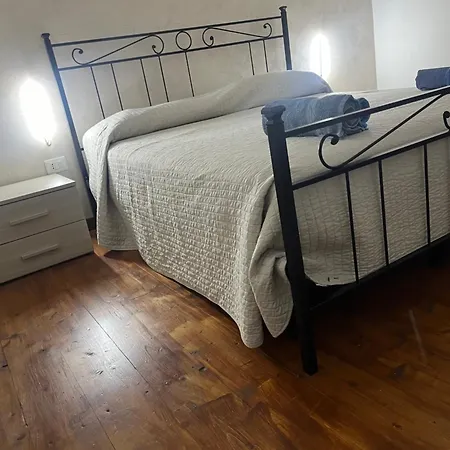 Bouganville Apartament Neapol