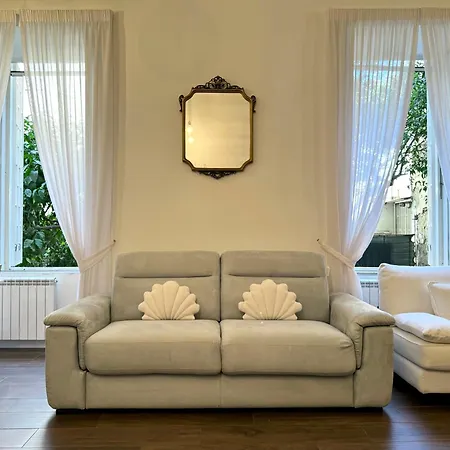 Vomerwood Loft - Luxe And Spacious House In Vomero