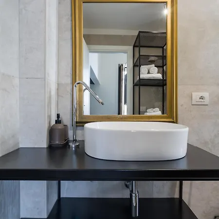 Casa Dei Mille Apartment *