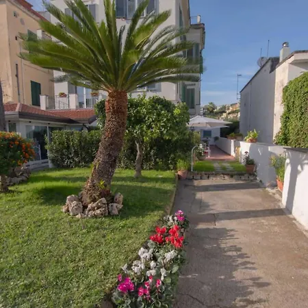 Casa Giulia Azzurra Naples