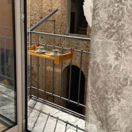 Scalinata Partenopea * Naples