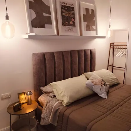 Apartment Emma House Centro Storico Naples