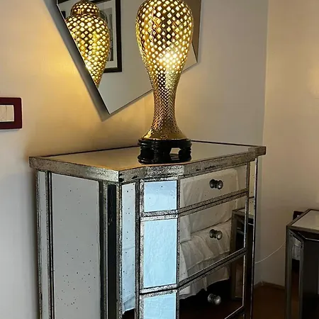 Residenza San Teodoro Chiaia Dimora Storica Apartamento *