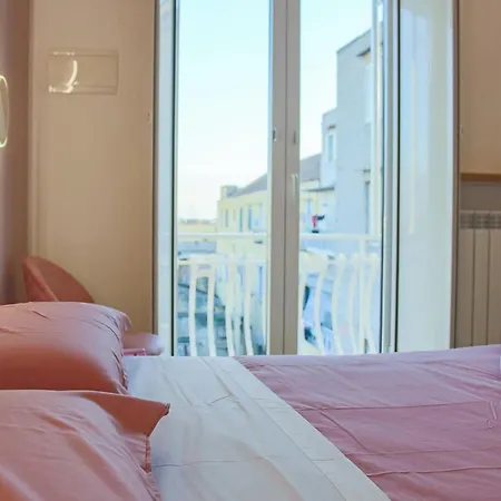 Wanderlust Spaccanapoli Points Of View Guest house *