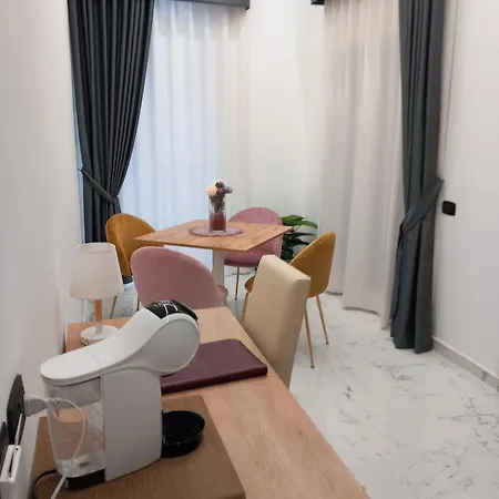 Palazzo Sant'arcangelo Affittacamere *