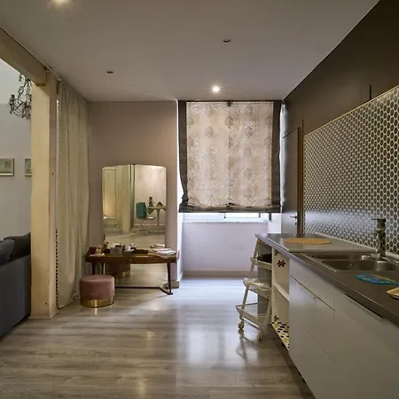 & Brigida Bed & Breakfast Napoli