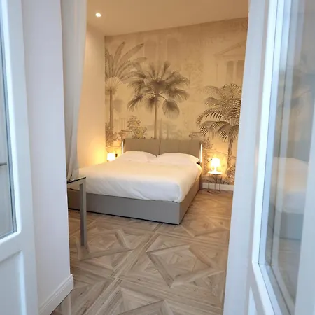 Relais Santa Lucia Sul Mare, * Napoli
