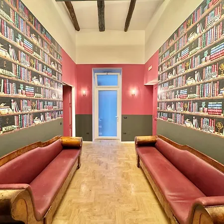 Alma De Chiaja - Design & Naples