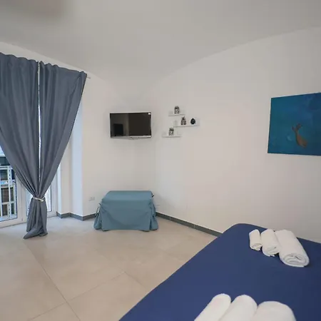 Donna Sofi Bed & Breakfast Naples