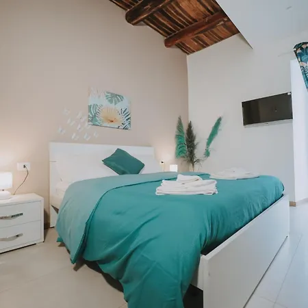 Donna Sofi Bed & Breakfast *