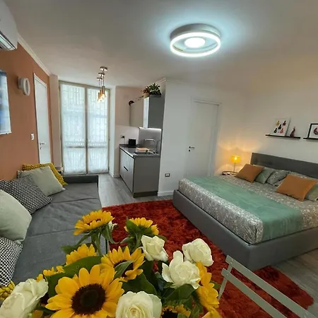 Bella Chiaia Apartment Naples