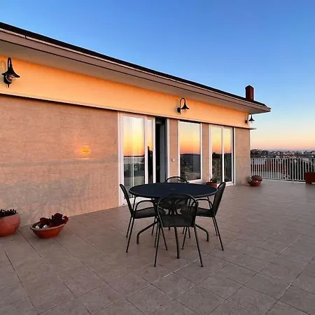 Appartamento Terrazza Caravaggio *