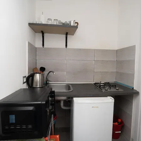 Flyresidence Garibaldi * Naples