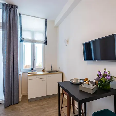 Apartment Direlo Naples
