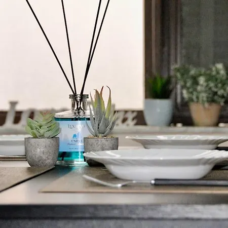 Apartment Spaccanapoli 3min - Charming Typical Flat Naples