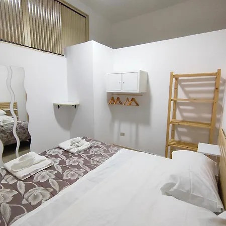 Centro Casa Annina Close To Toledo St Semesterbostad *