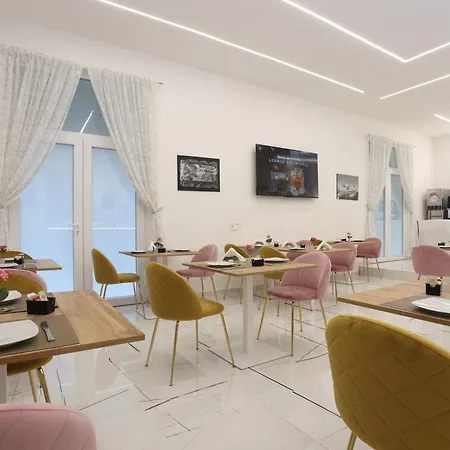 Palazzo Sant'arcangelo Napoli