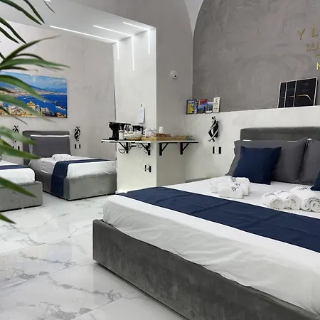 Ylisea Luxury Couette-café Naples