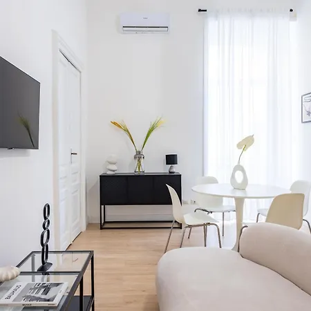 Apartment Blu By Napoliapartments