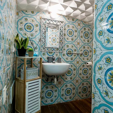 Apartment Spaccanapoli 3min - Charming Typical Flat