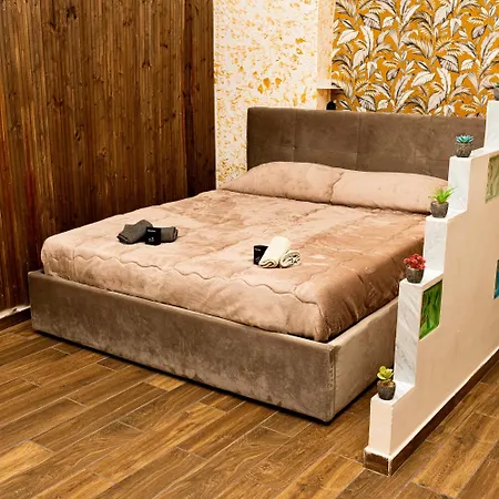 Spaccanapoli 3min - Charming Typical Flat *