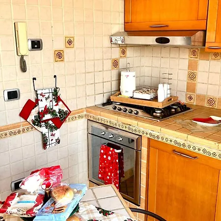 Salotto Napoletano 381 * Неаполь
