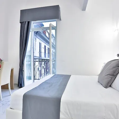 Palazzo Sant'arcangelo Guest house *