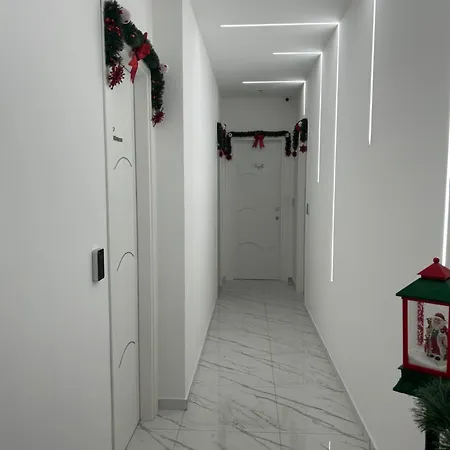 Bebsantaniellohouse1 Alojamento de Acomodação e Pequeno-almoço *