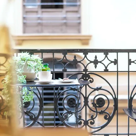 Apartment Guli Luxury Naples