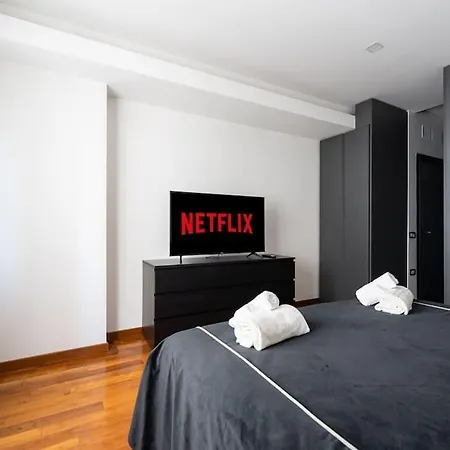 Apartment Chiaia-piazza Amedeo Close Metro Station And Sea *