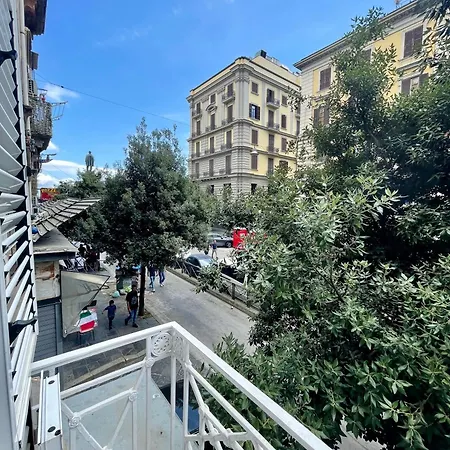 Bed & Breakfast Casa Duchesca Naples