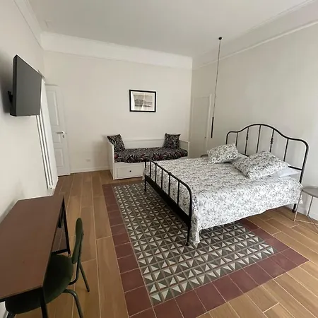 Bed & Breakfast Casa Duchesca Naples