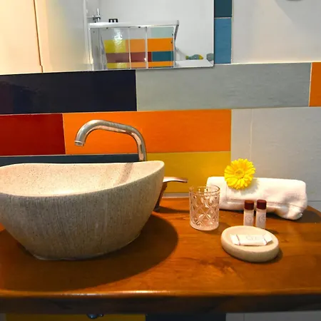 Sunrise Luxury 2* Neapel