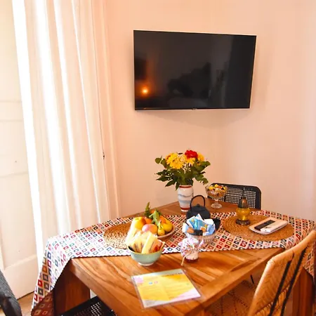 Casa de hóspedes Sunrise Luxury 2*