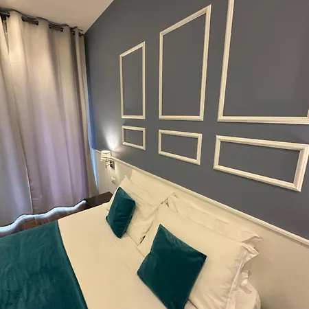 Hotiday Collection - Botanique Aparthotel Naples