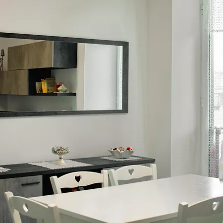 Panoramic - Demi House Naples