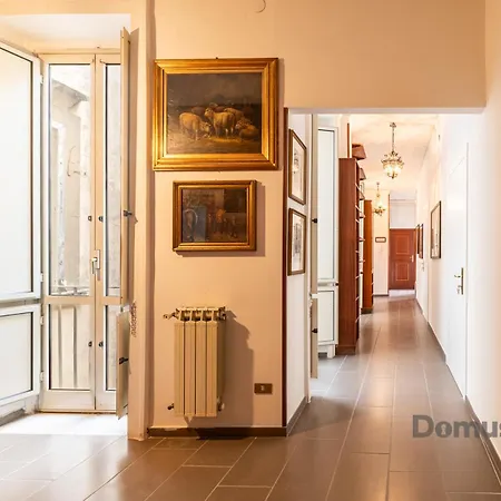 Casa Leonardo Al Gesu By Domusextra Apartment Naples