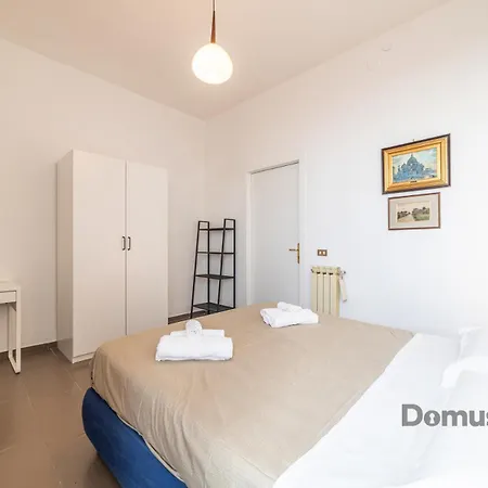 Casa Leonardo Al Gesu By Domusextra Apartment