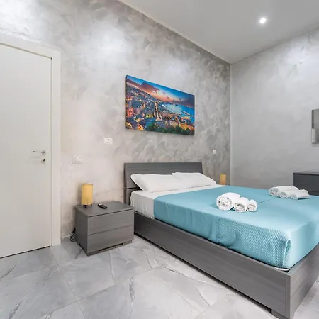 Evans Housee Apartment Naples