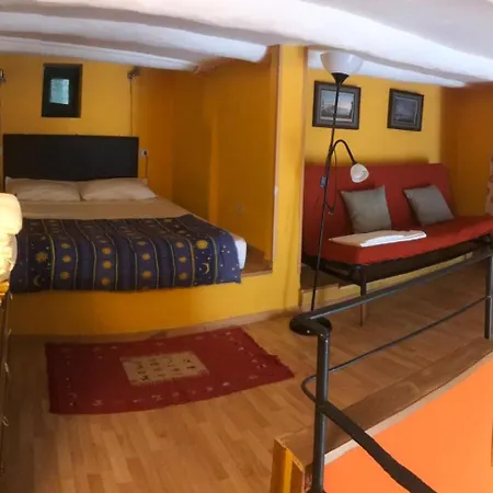 Apartment Guide Tour *
