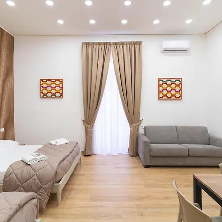 Toto E Peppino Luxury * Νάπολη