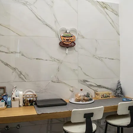 Cuore Urbano Montesanto Bed & Breakfast Naples