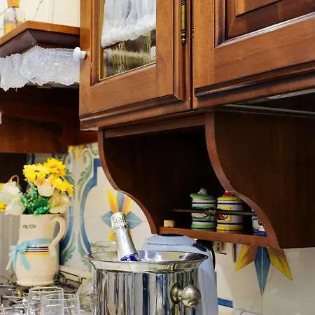 Giallo Napoletano Apartment Naples