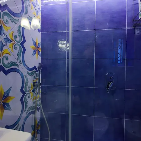 Apartment Giallo Napoletano *