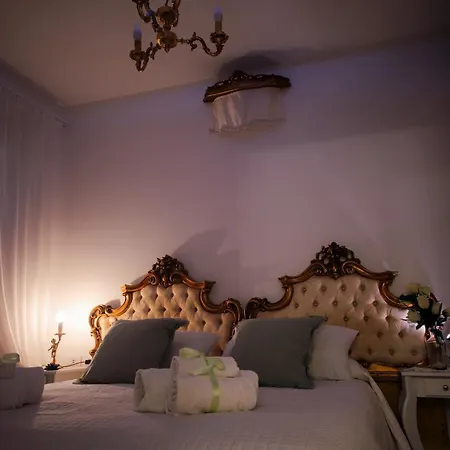 Giallo Napoletano Apartment *