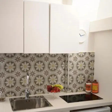 Central Guest House * Naples