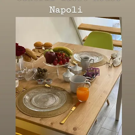 Central Guest House Naples