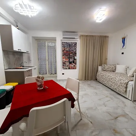 La Casa Di Patta A Spaccanapoli Naples