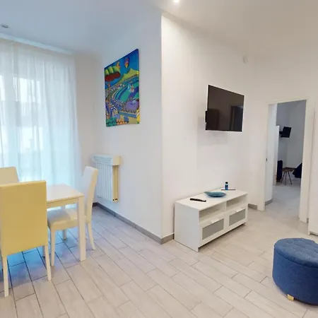 Caracciolo's View Apartment
