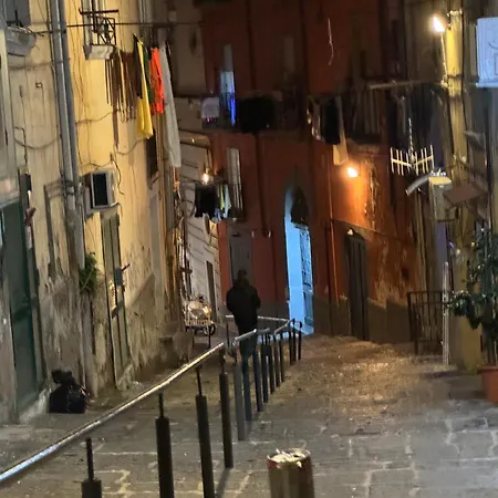 Appartamento Centro Storico Caracciolo's View